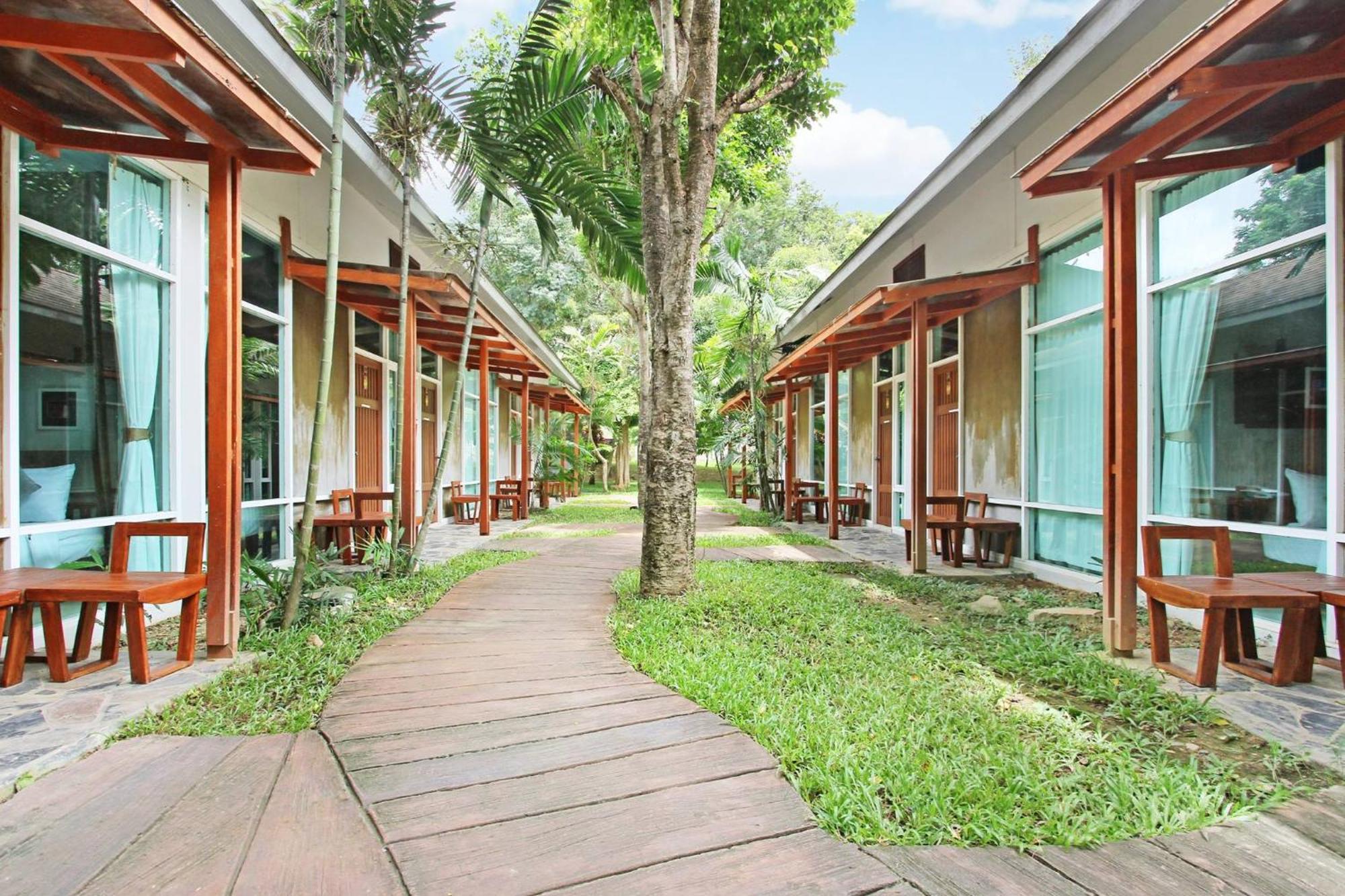 Nana Resort Kaeng Krachan Exterior foto
